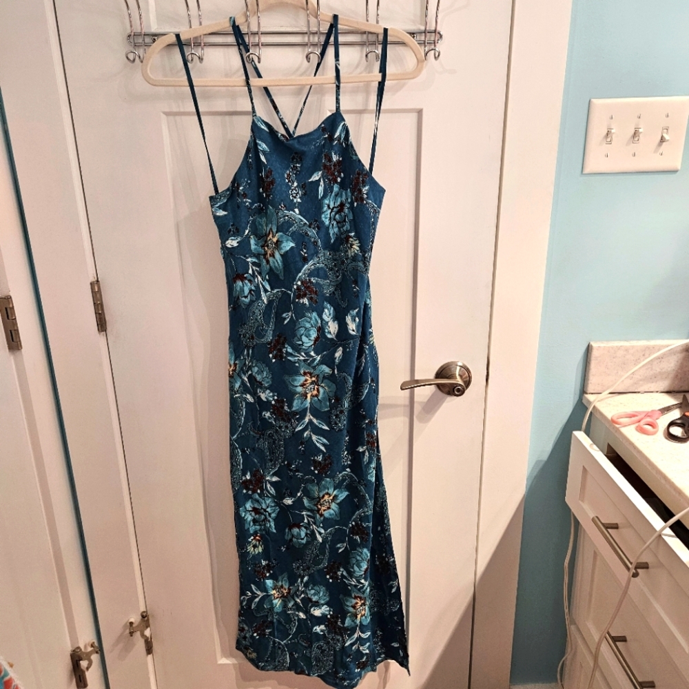 Band Of The Free Midi Dress Size XS NWT